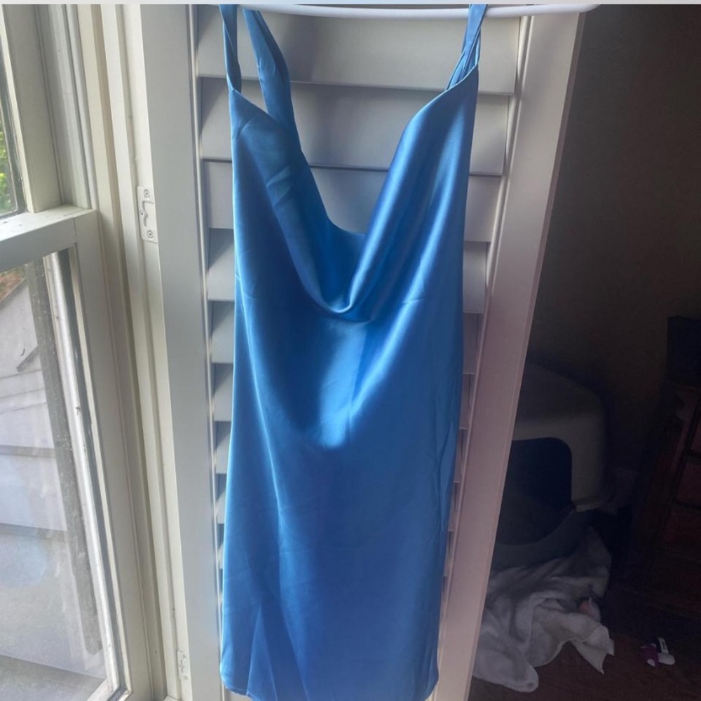 Halter tie cowl neck cocktail dress, size medium